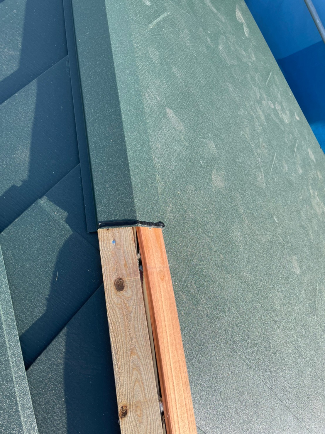 スーパーガルテクト葺き替え